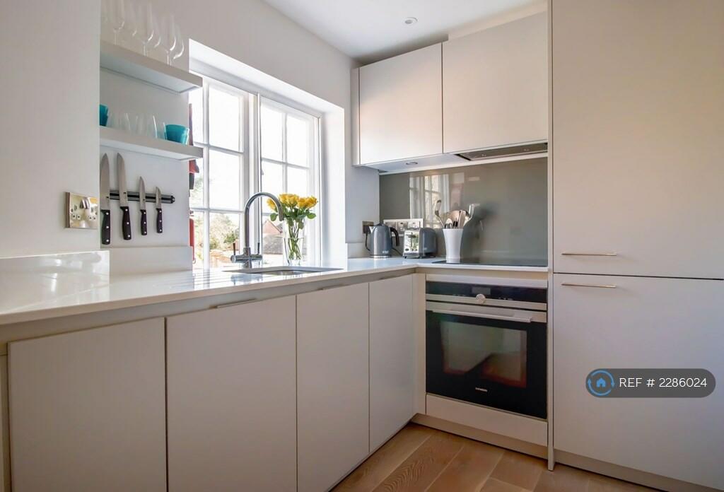 Additional image 6 of George House, Henley In Arden, B95