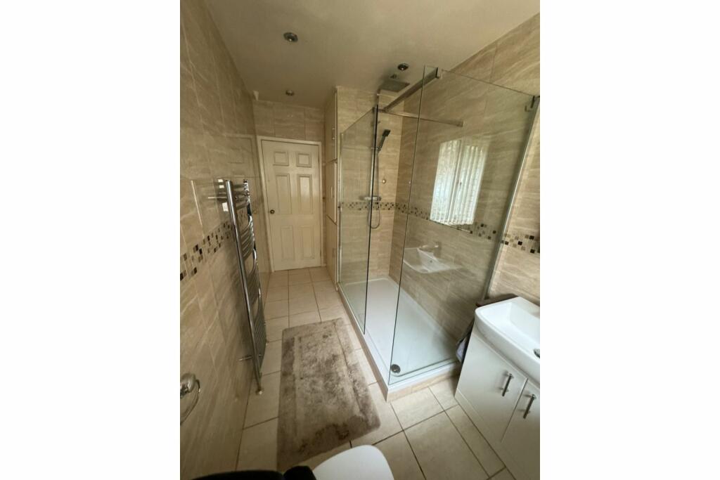 Additional image 16 of Silver Innage, Halesowen, B63