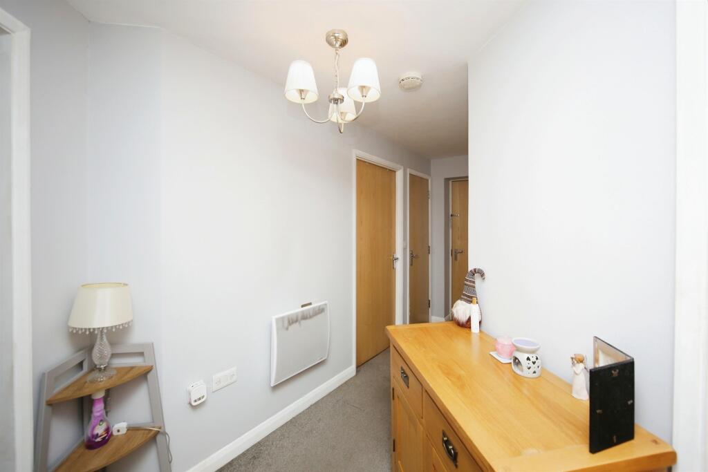 Additional image 12 of Gloucester Close, Redditch