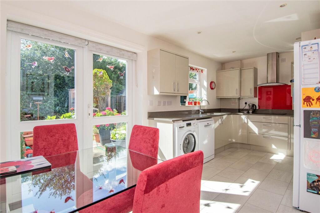 Additional image 18 of Catkins Close, Catshill, Bromsgrove, Worcestershire, B61