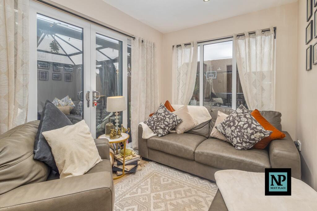 Additional image 6 of Foxglove, Amington, B77