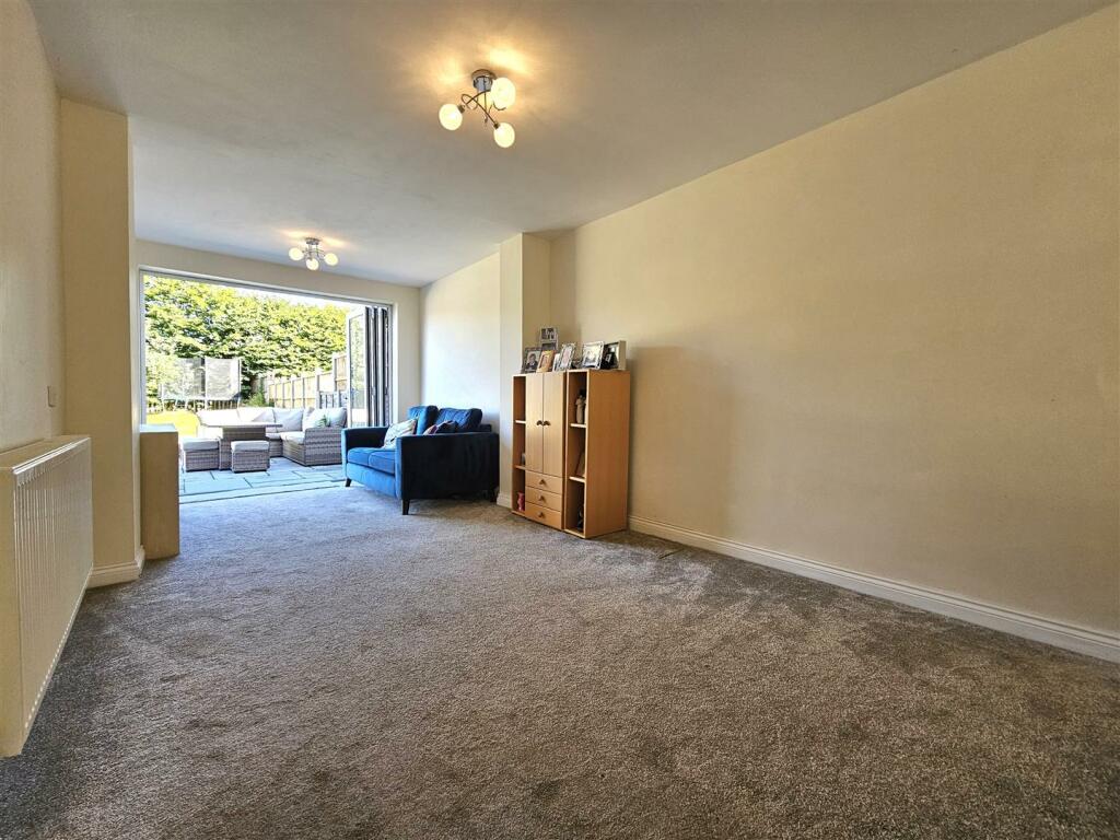 Additional image 5 of Henley Crescent, Solihull
