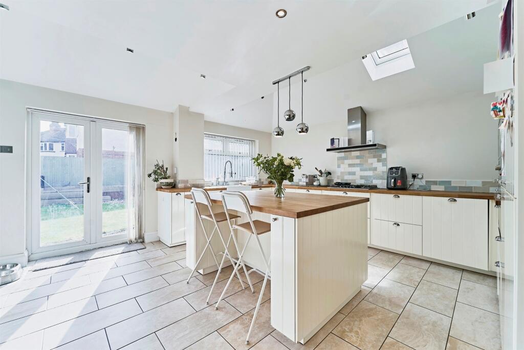 Additional image 8 of Walsall Road, West Bromwich