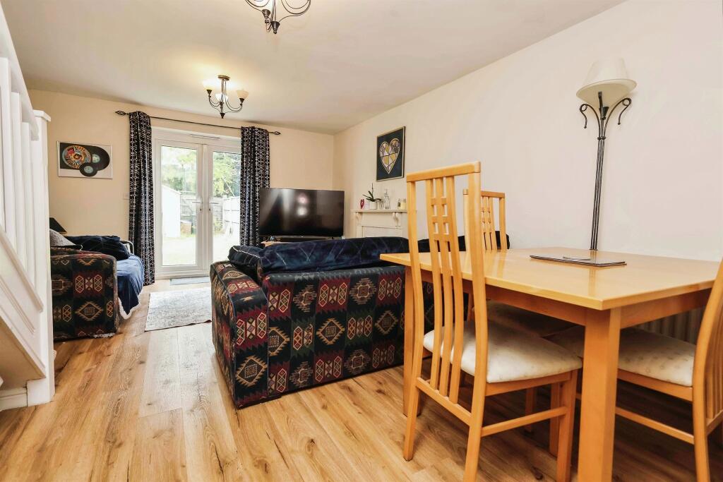 Additional image 2 of The Thatchers, HALESOWEN