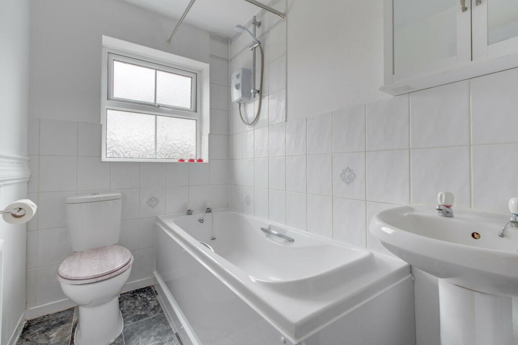 Additional image 10 of Tanyard Lane, Alvechurch, Birmingham, Worcestershire, B48