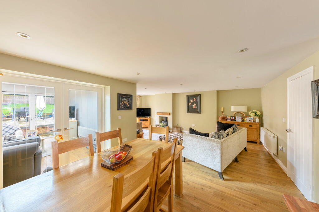 Additional image 6 of Dodford Road, Bournheath, Bromsgrove, B61 9JR