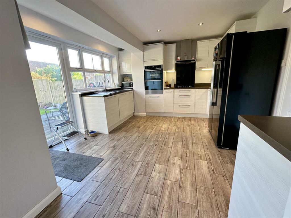 Additional image 8 of Coleshill Close, Hunt End, Redditch