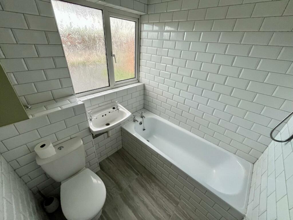 Additional image 5 of Wheeler Close, Chadwick End