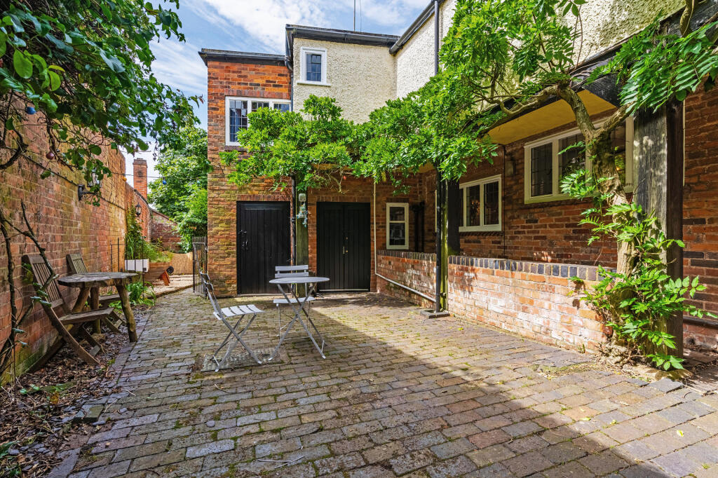 Additional image 37 of Twatling Road, Barnt Green, Birmingham