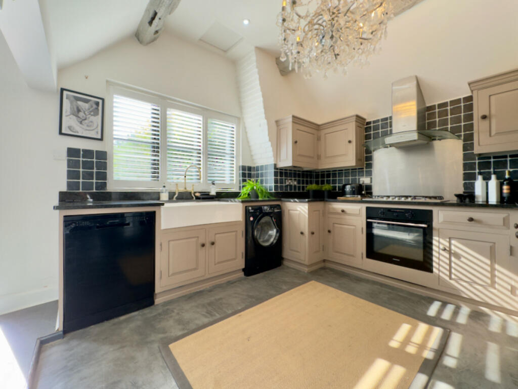 Additional image 8 of High Street, Henley-In-Arden, Warwickshire B95 5AG