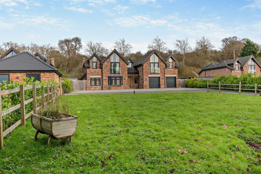 Additional image 39 of De Montfort House, Haven Pastures, Henley-in-Arden