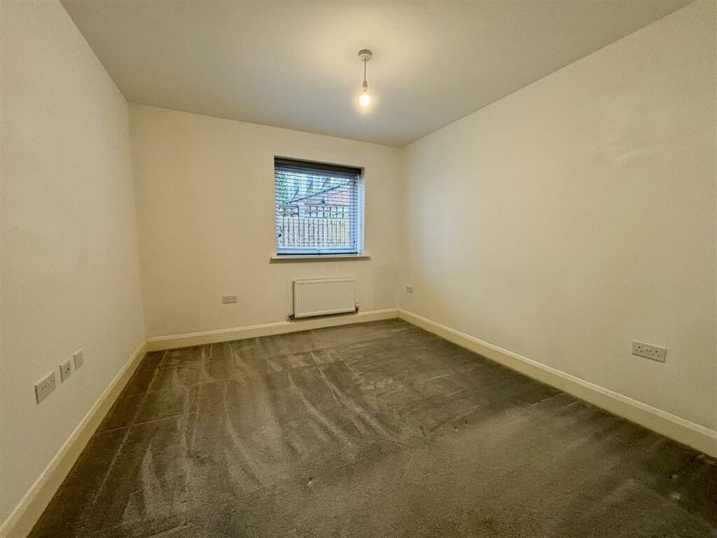 Additional image 4 of Victoria Crescent, Shirley