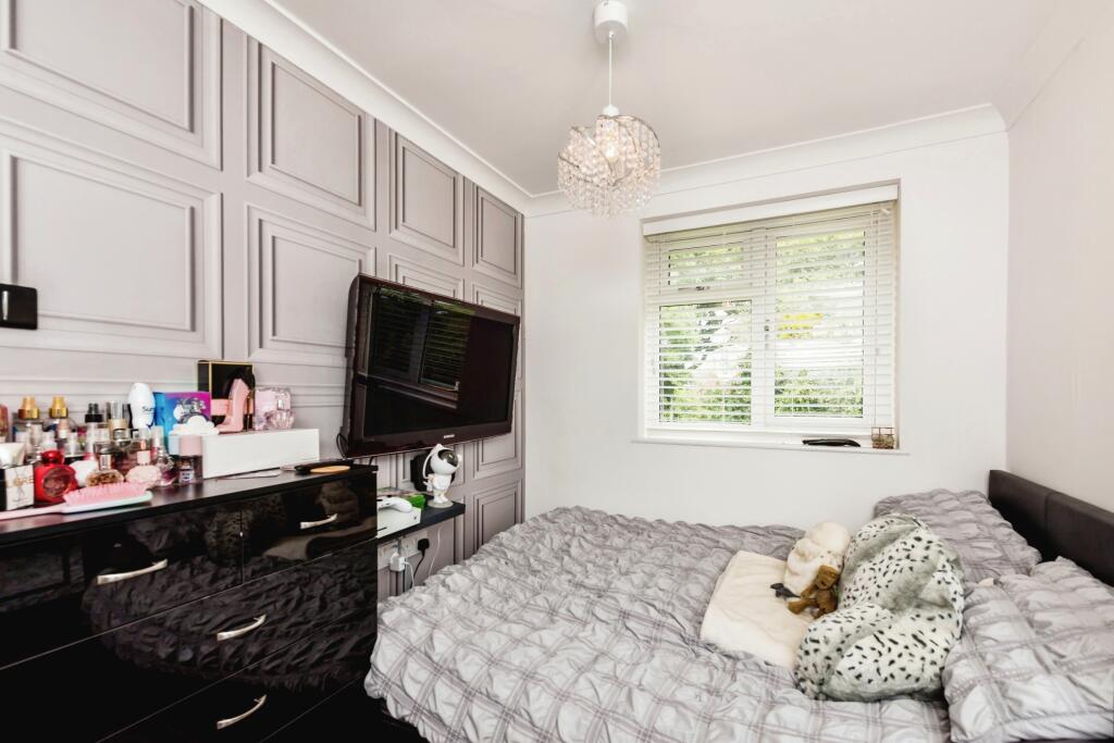 Additional image 13 of Grassholme, Wilnecote, Tamworth, Staffordshire, B77