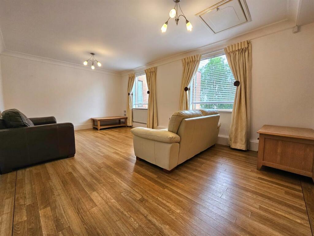 Additional image 4 of Whitefriars, School Lane, Solihull