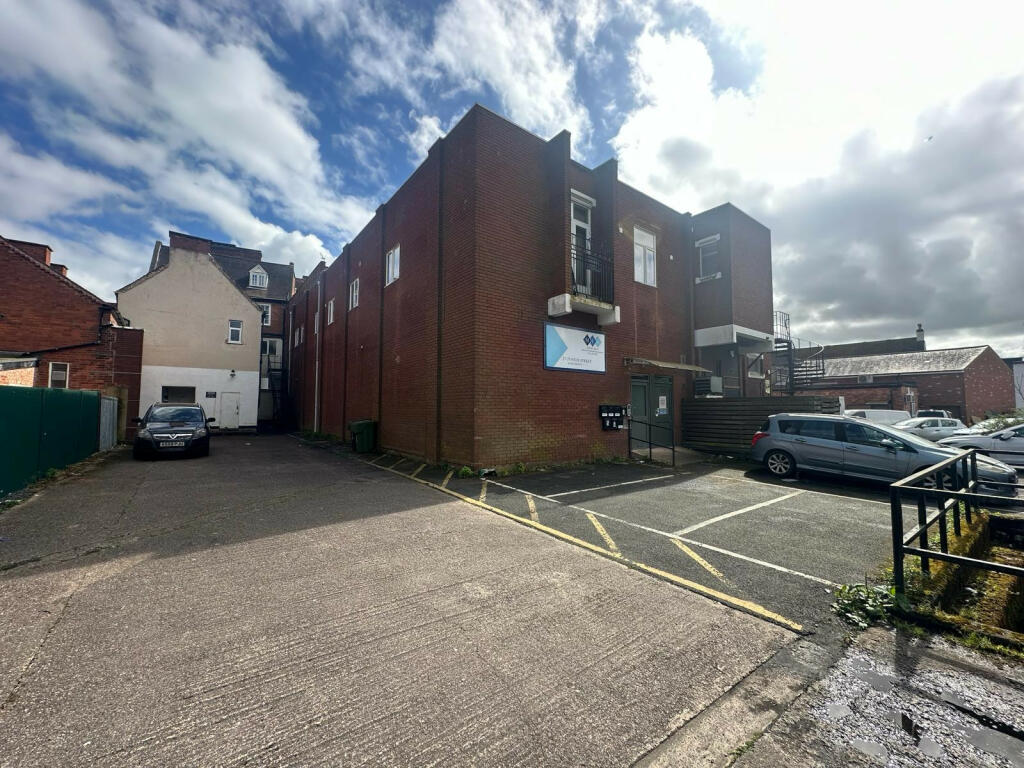 Additional image 7 of Flat 1, High Street, Bromsgrove, Worcestershire, B61