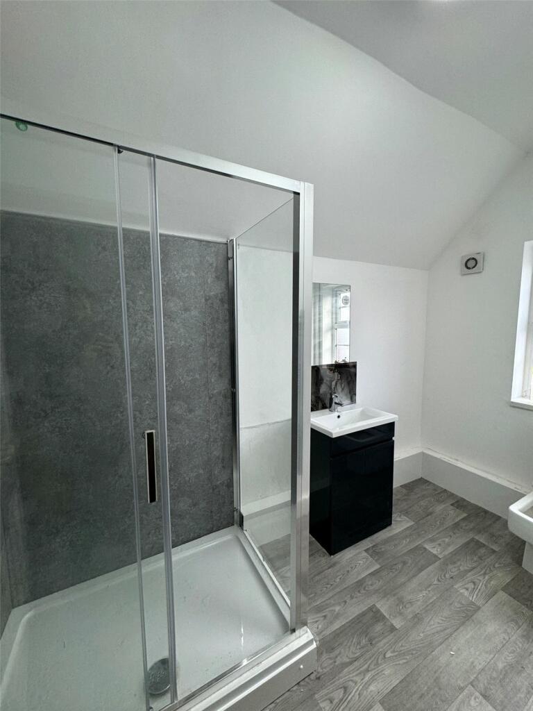 Additional image 7 of Bearwood Road, Smethwick, B66