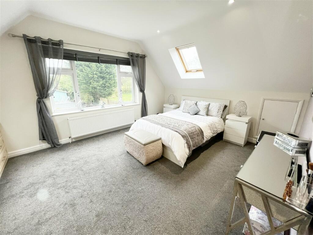 Additional image 19 of Birchy Close, Dickens Heath, Solihull