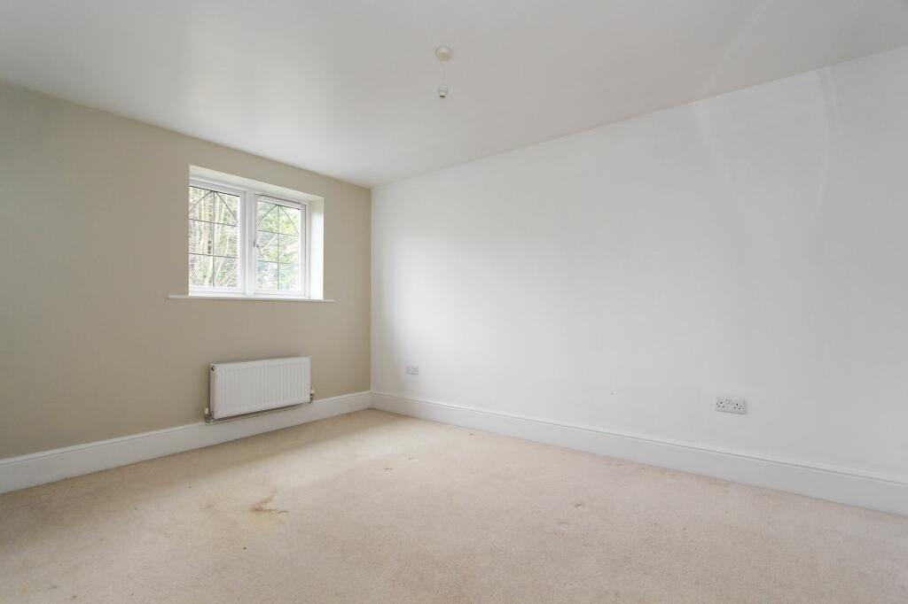 Additional image 22 of Sutton Road, Mile Oak, B78