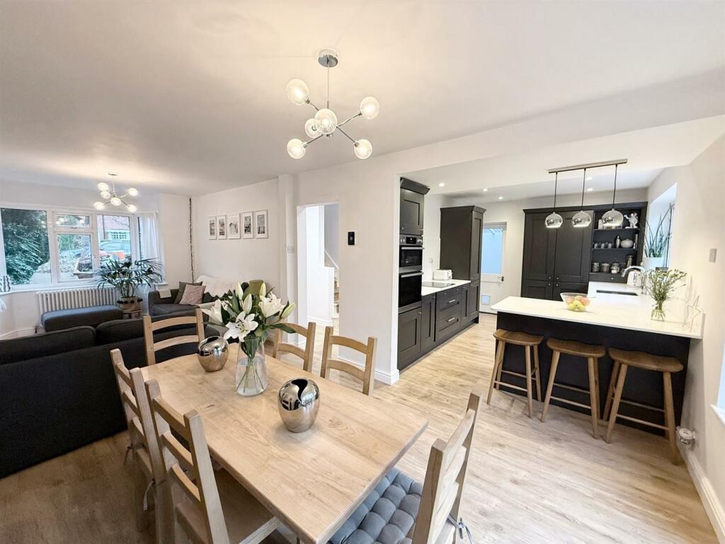 Additional image 7 of Sara Close, Four Oaks, Sutton Coldfield