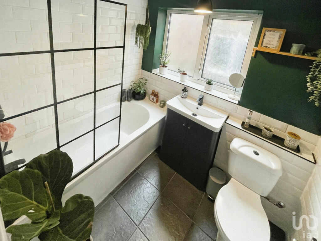 Additional image 11 of Darnel Hurst Road, Sutton Coldfield, B75