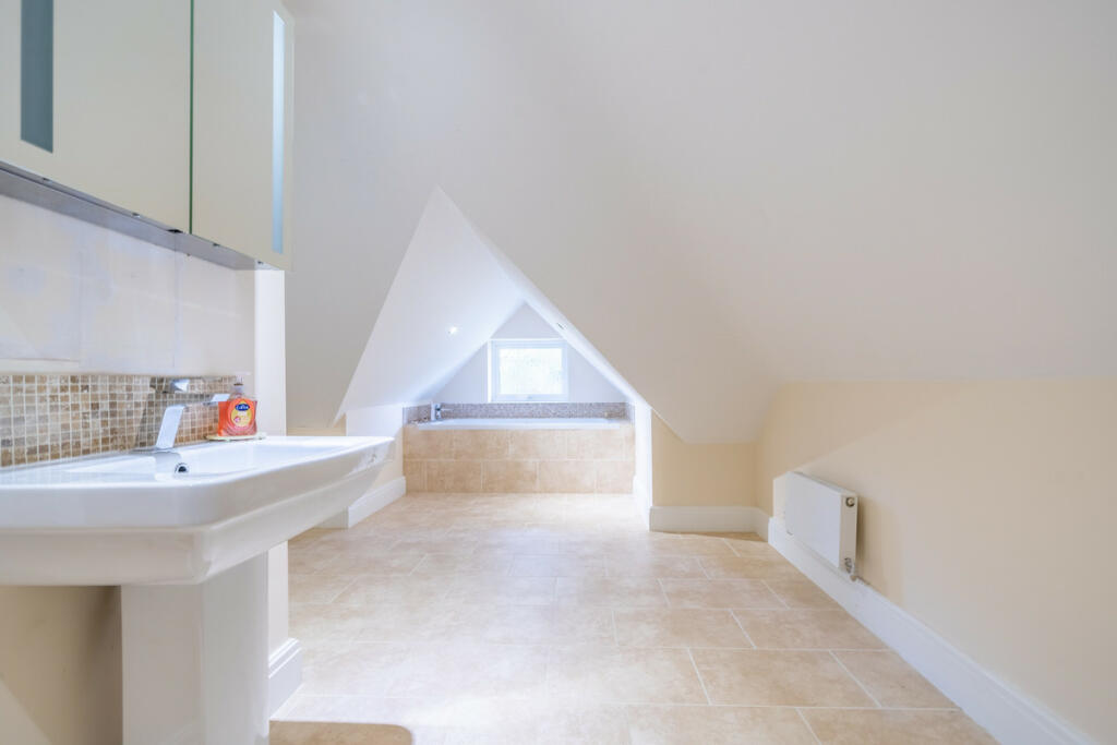 Additional image 39 of Whitefields Road, Solihull, B91 3NY