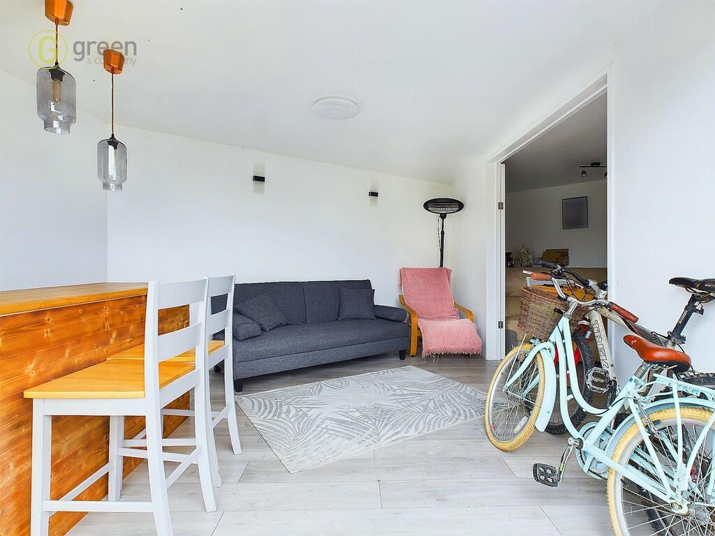 Additional image 11 of Chestnut Avenue, Tamworth