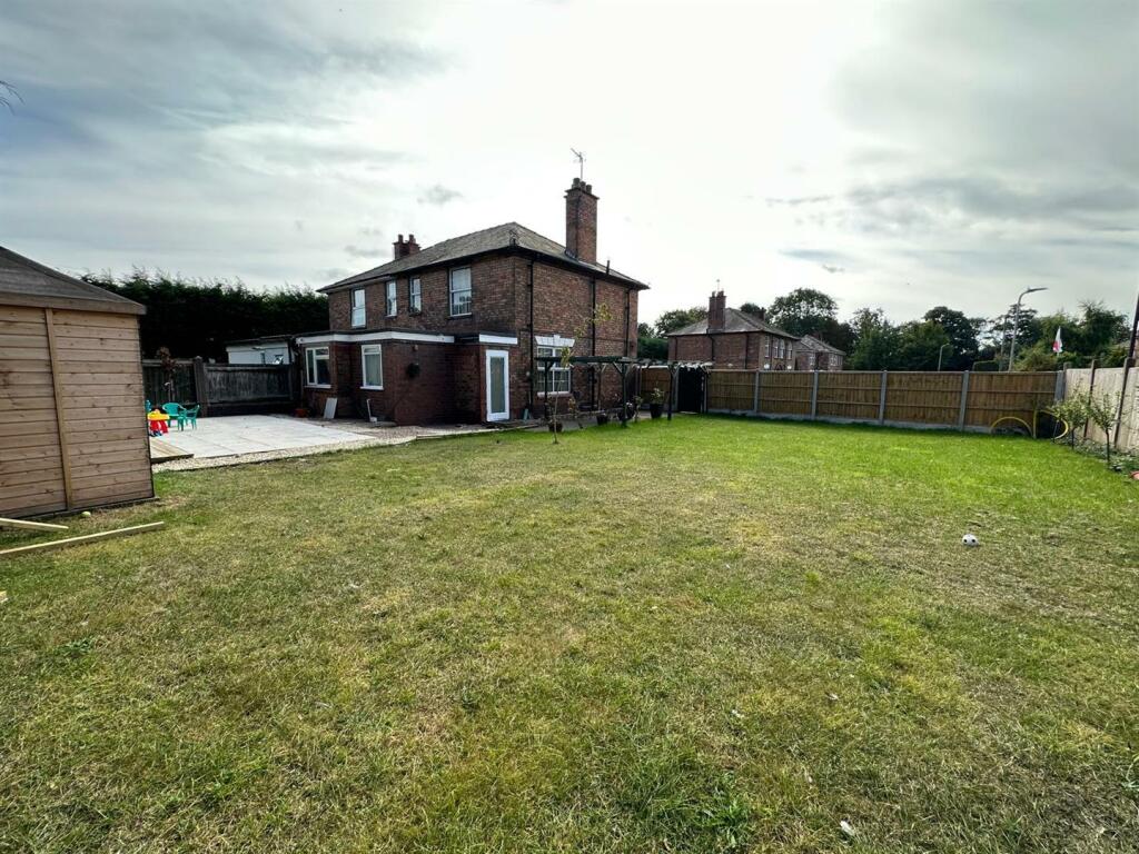 Additional image 13 of Sutton Square, Minworth