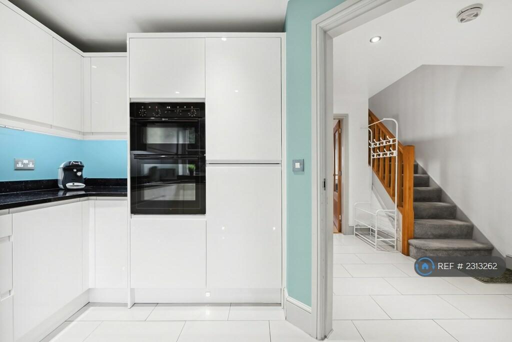Additional image 17 of Parish Mews, Hampton-In-Arden, Solihull, B92