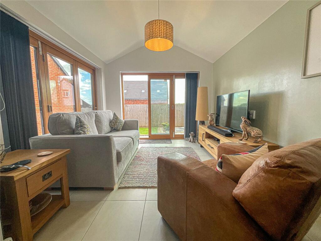 Additional image 11 of Meadow Way, Tamworth, Staffordshire, B79