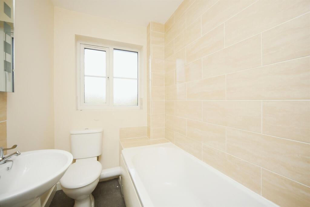 Additional image 4 of High Street, Studley