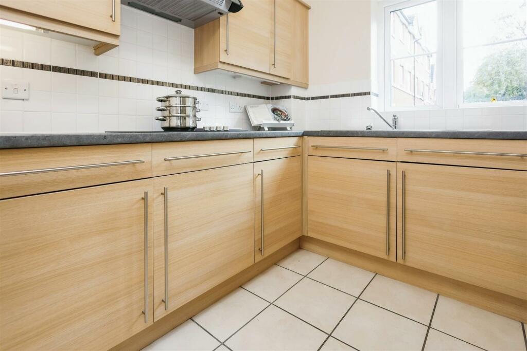 Additional image 5 of Poppy Court, 339 Jockey Road, Sutton Coldfield