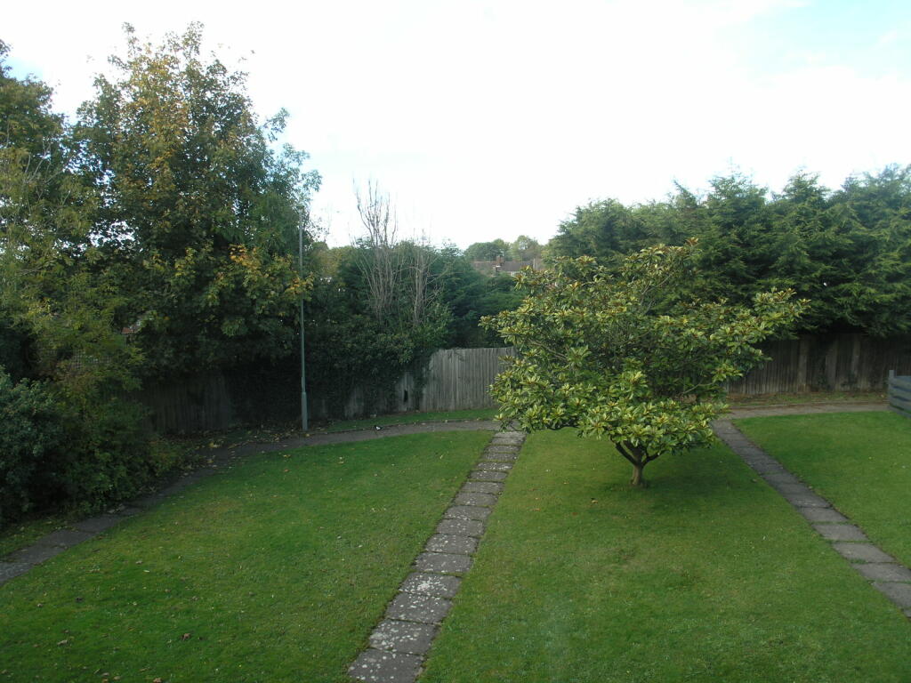 Additional image 11 of ROWLEY REGIS, Hillfield Walk