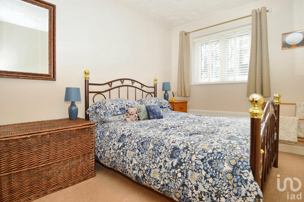 Additional image 22 of Bishops Walk, Cradley Heath, B64