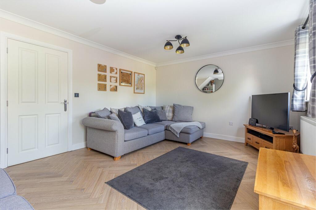 Additional image 7 of Regal Gardens, Bromsgrove. B61