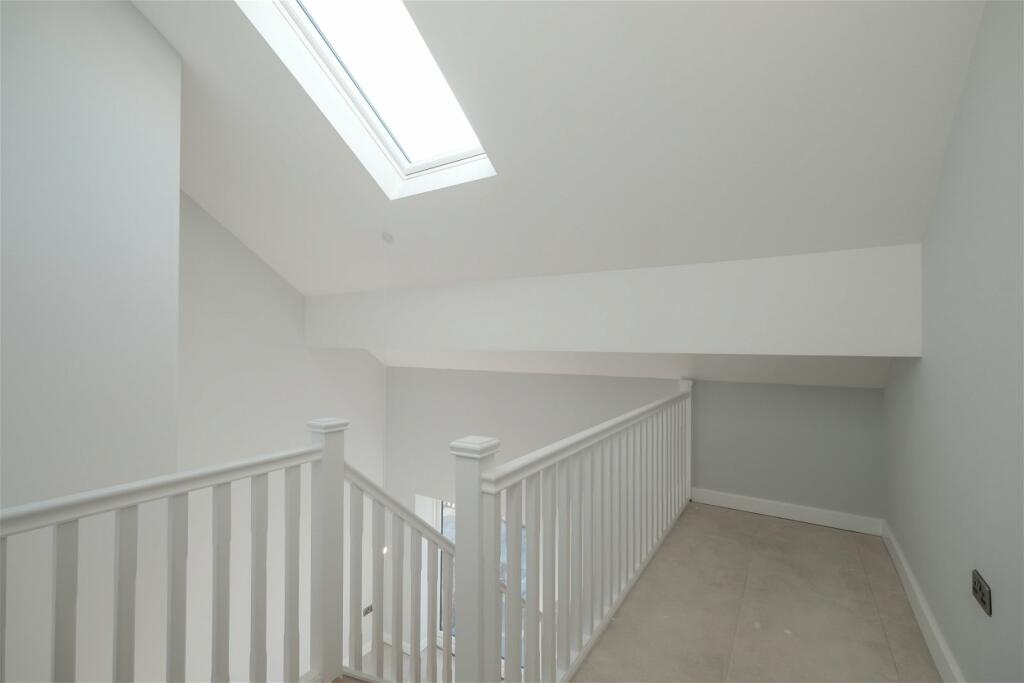 Additional image 9 of 1 Lion & Lamb Barns, Droitwich Road, Bradley Green B96 6RP