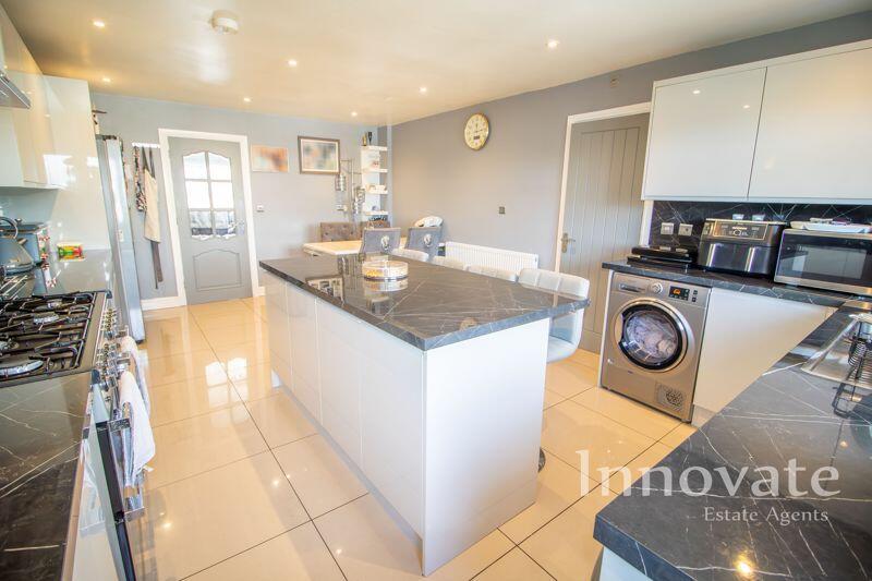 Additional image 3 of Pevensey Close, Oldbury