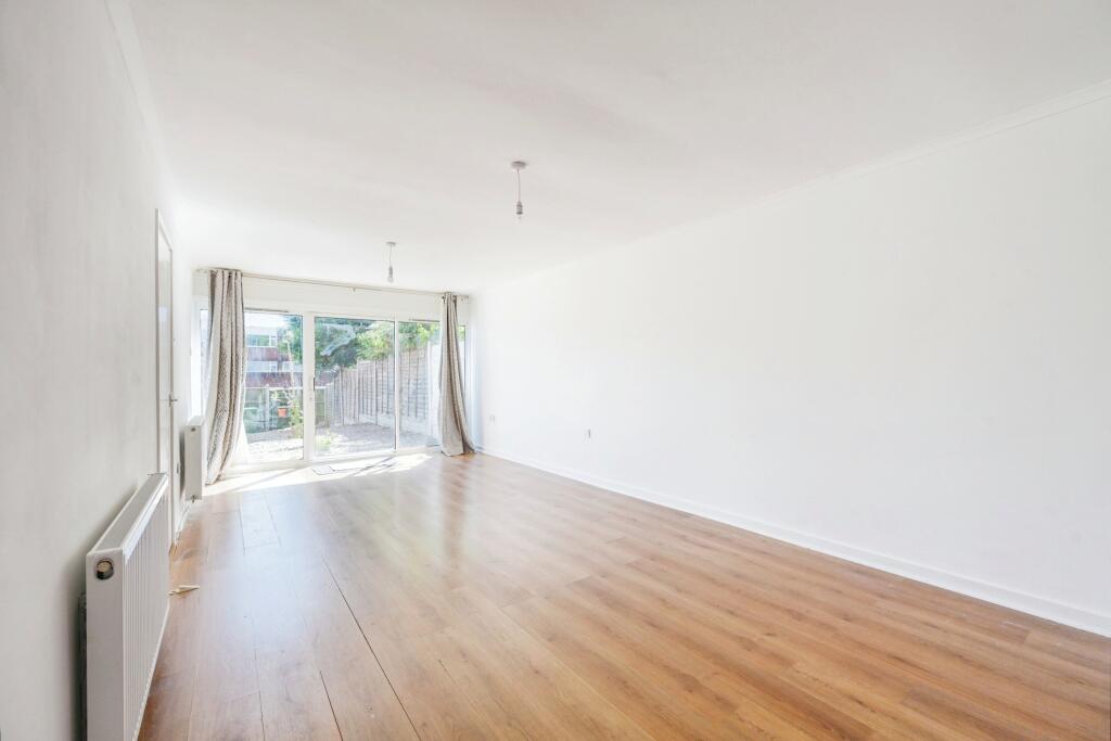 Additional image 2 of Balfour, Tamworth, Staffordshire, B79