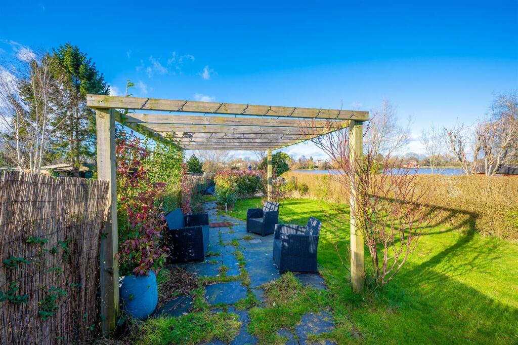 Additional image 14 of Malthouse Lane, Earlswood