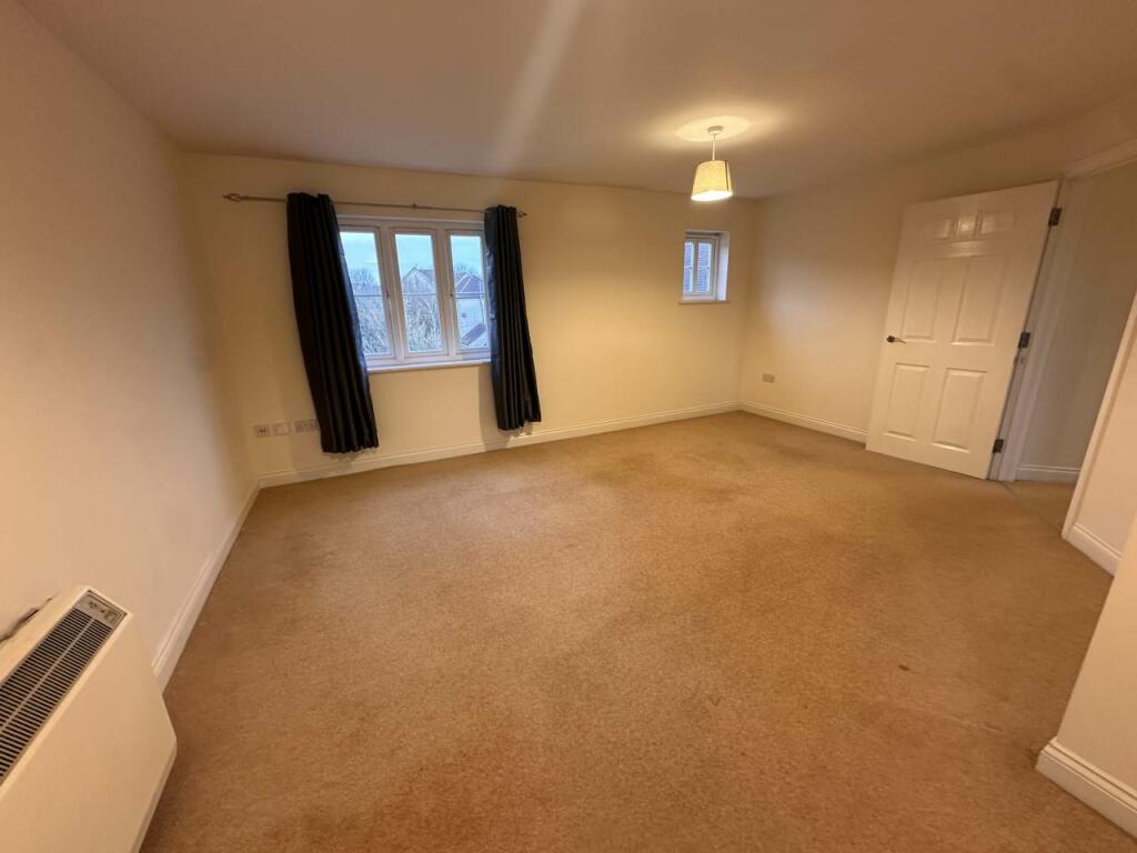 Additional image 4 of 15 Harris Close, Frome, Somerset