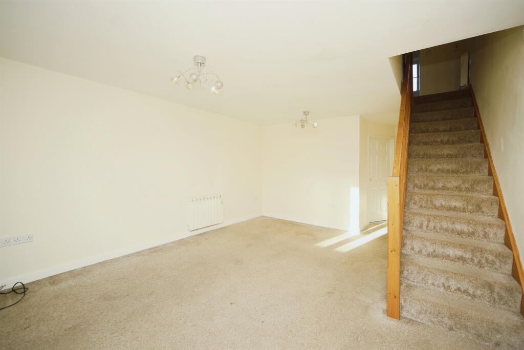 Additional image 6 of High Street, Studley