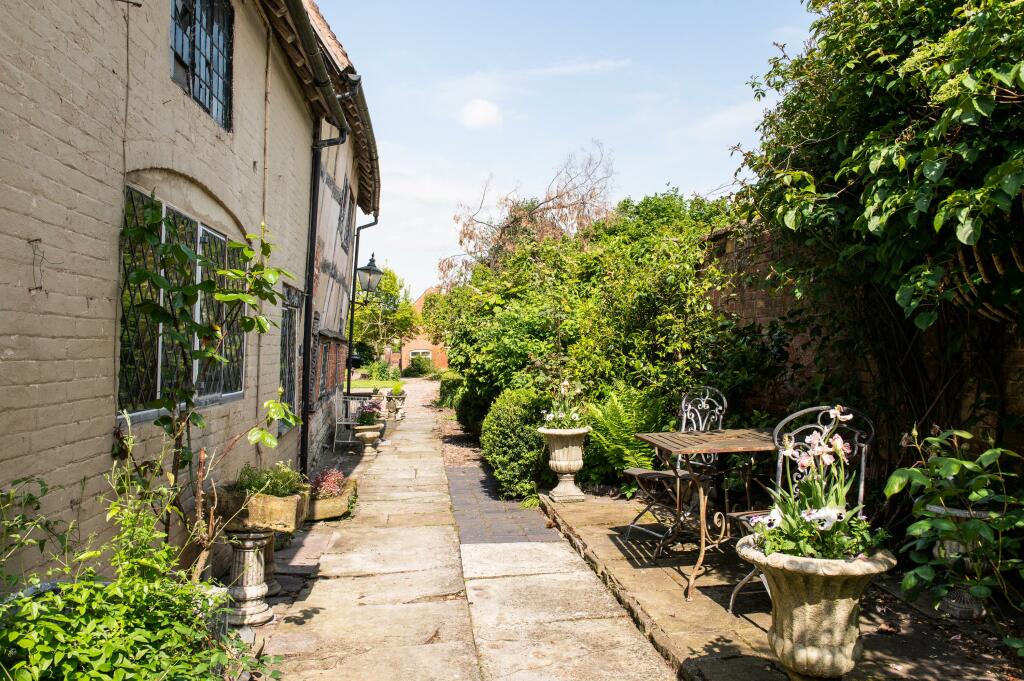 Additional image 18 of Henley Street, Alcester, Warwickshire, B49