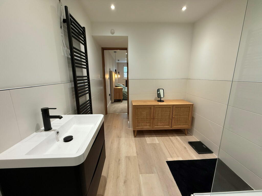 Additional image 26 of Shutt Lane, Earlswood