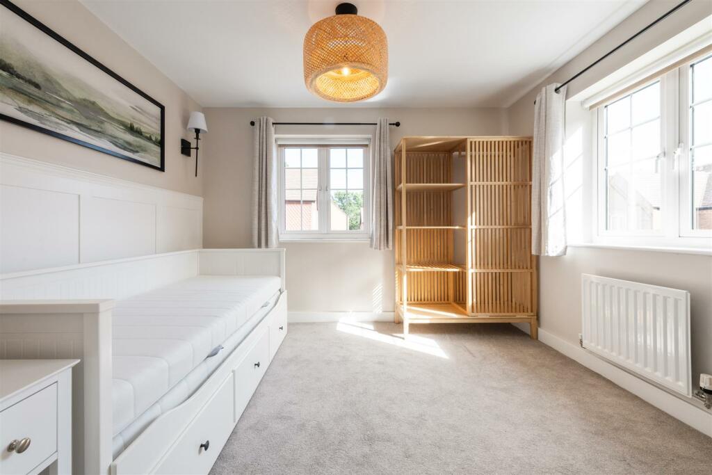 Additional image 11 of St Phillips Grove, Bentley Heath