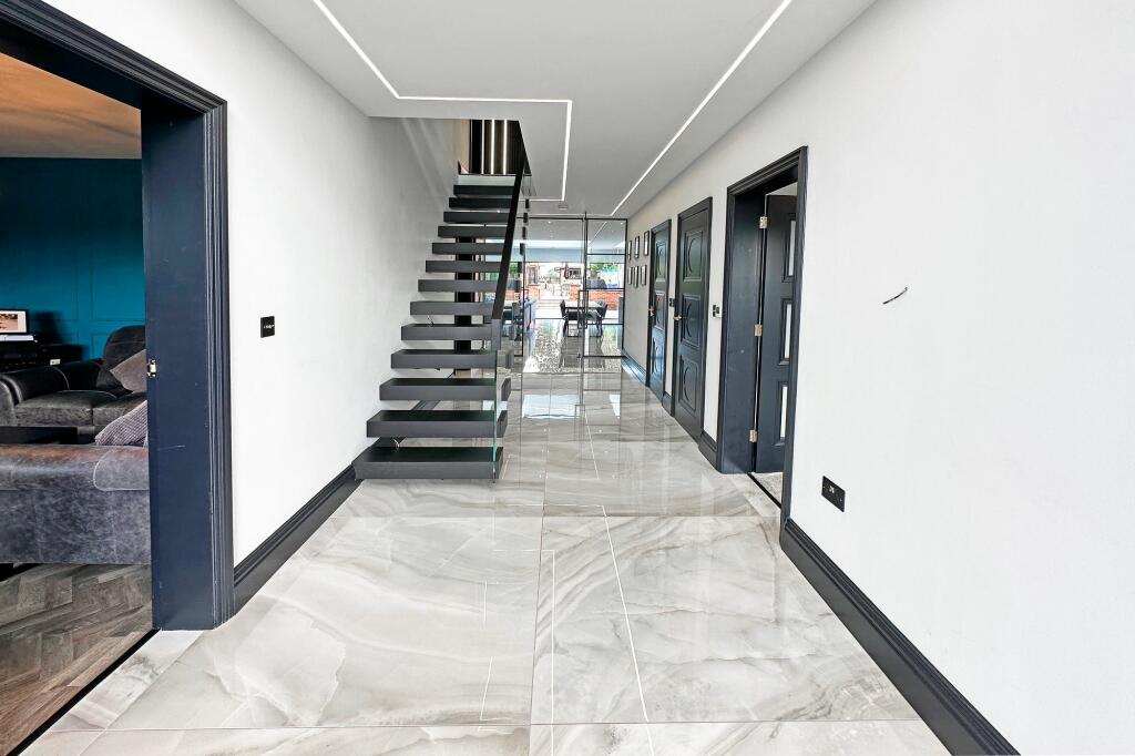 Additional image 4 of Eastcote Lane, Hampton-In-Arden, B92