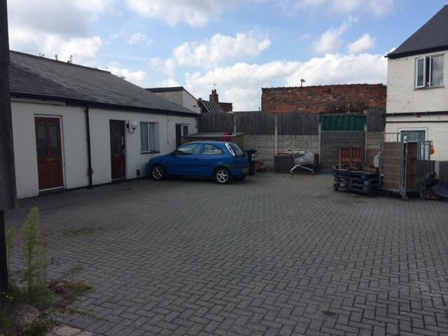 Additional image 2 of High Street, Cradley Heath, West Midlands, B64