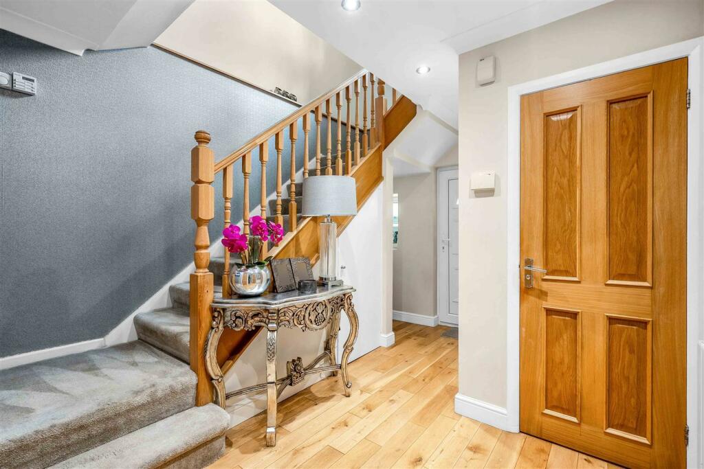 Additional image 16 of Carlton Avenue, Streetly, Sutton Coldfield