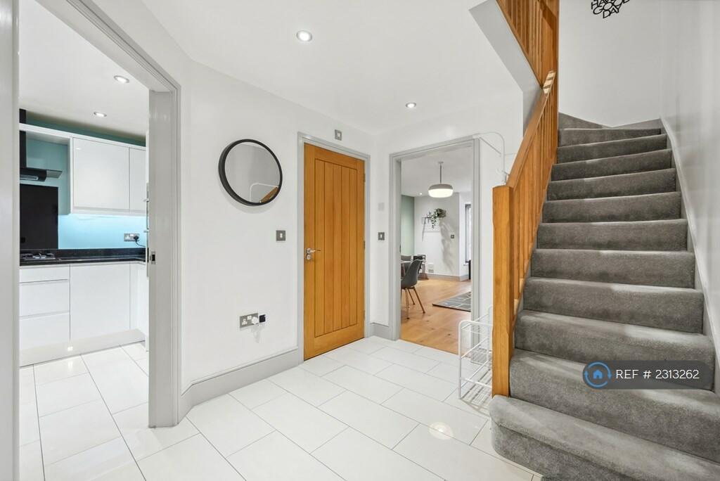 Additional image 13 of Parish Mews, Hampton-In-Arden, Solihull, B92