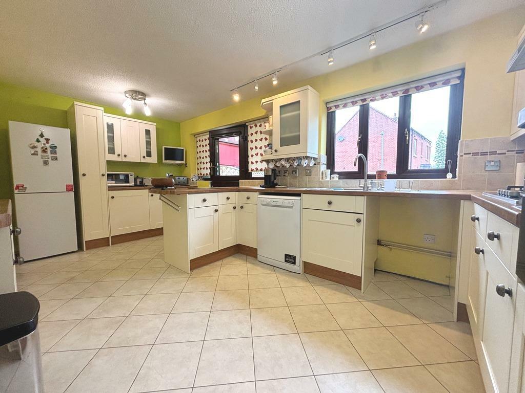 Additional image 14 of Blenheim Close, Bidford-on-avon