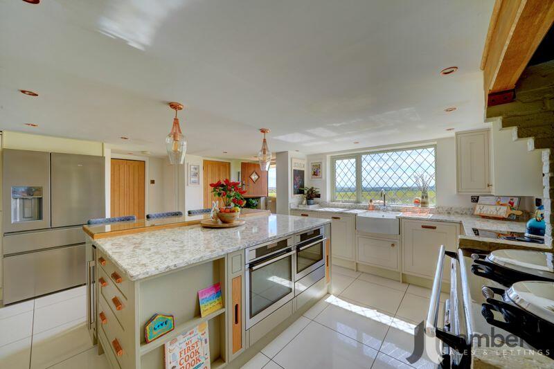 Additional image 51 of Droitwich Road, Hanbury