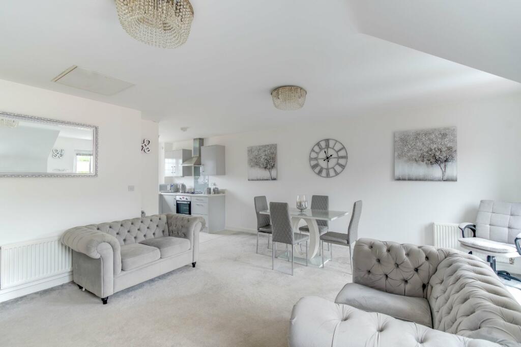 Additional image 3 of Willow Croft, Birmingham, West Midlands, B38